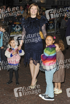 Jessica Hynes mit Kindern