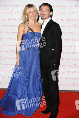 Sienna Miller, Matthew Williamson