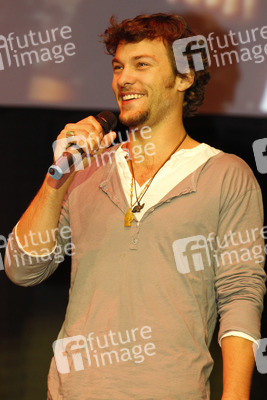 Kyle Schmid