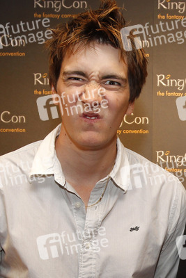 Oliver Phelps