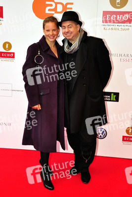 Helmut Zerlett mit Begleitung