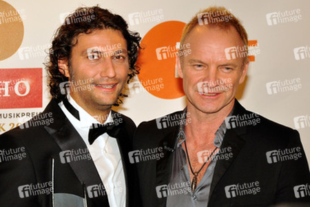 Jonas Kaufmann, Sting
