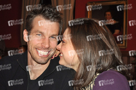 Mark Lutz, Leah Gibson