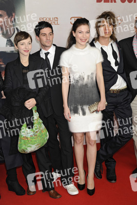 Katharina Schüttler, Christoph Bach, Nora von Waldstätten, Alexander Scheer