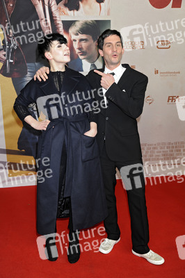 Julia Hummer, Christoph Bach