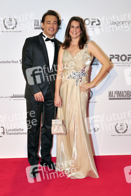 Jan Sosniok mit Begleitung