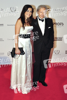 Bernd Herzsprung mit Freundin Özlem Schäfer