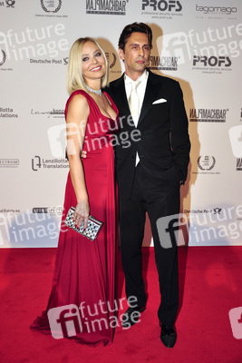 Ornella Muti mit Freund Fabrice Kerherve