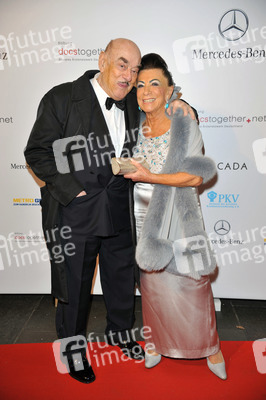 Artur Brauner mit Ehefrau Maria
