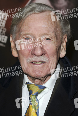 Leslie Phillips