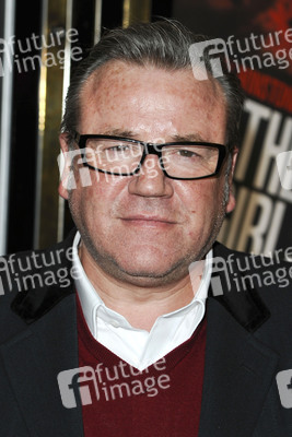 Ray Winstone