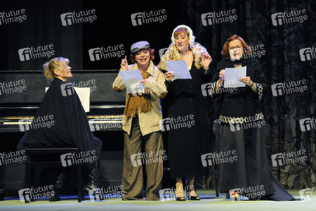 Anne Kasprik, Manon Strache, Sylvia Wintergrün, Brigitte Grothum