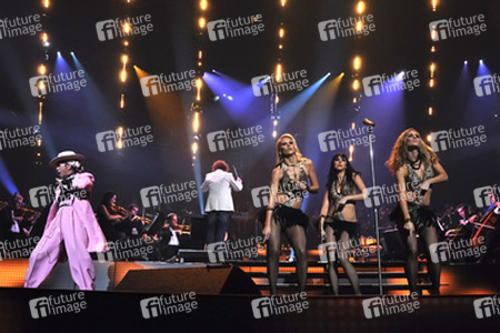 Kid Creole & The Coconuts