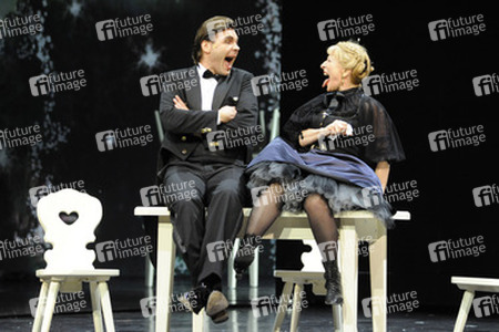 Max Hopp, Dagmar Manzel