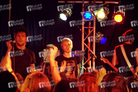 Martin Johnson, Bryan Donahue, Paul DiGiovanni (Boys Like Girls)