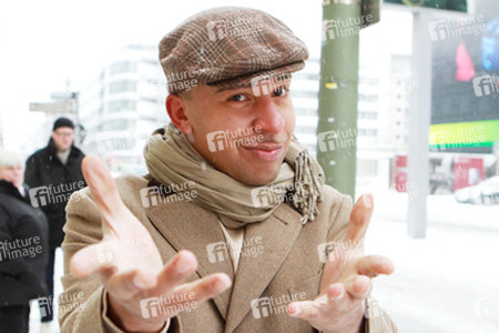 Lou Bega