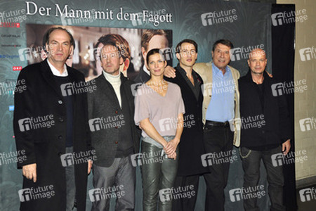 Herbert Knaup, Ulrich Noethen, Valerie Niehaus, David Rott, Udo Jürgens, Christian Berkel
