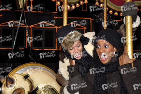 Yvonne De Bark, Liz Baffoe