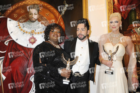 Dynelle Rhodes (Weather Girls), Harald Glööckler, Brigitte Nielsen