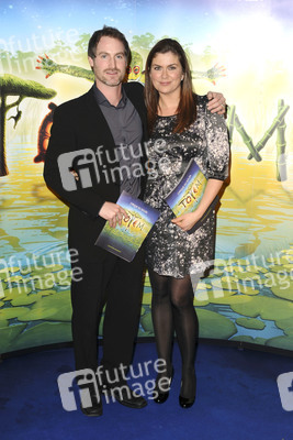 Amanda Lamb mit Begleitung