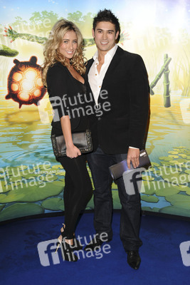 Chantelle Houghton, Rav Wilding