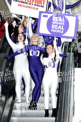 Kimberly Wyatt (Pusscat Dolls), Kaya Cheyanne
