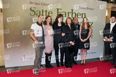 Barnaby Metschurat, Carina N. Wiese, Sophie Heldman, Senta Berger, Bruno Ganz, Leonie Benesch