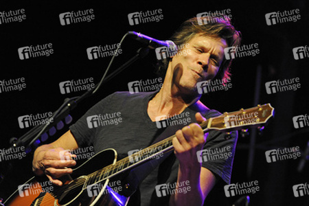 Kevin Bacon (The Bacon Brothers)