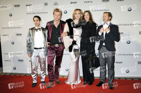 Denis Moschitto, Detlev Buck, Matthias Schweighöfer, Alexandra Maria Lara, Maximilian Brückner