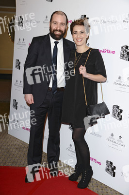 Johnny Harris, Vicky McLure