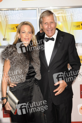 Ulrich Wickert mit Ehefrau Julia Jäkel