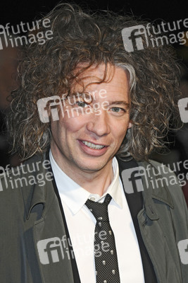 Dexter Fletcher