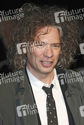 Dexter Fletcher