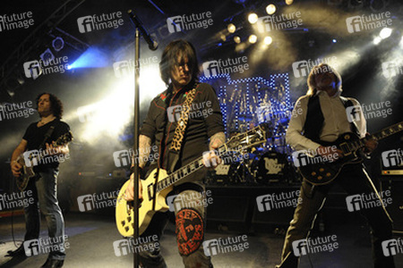 Vivian Campbell , Ricky Warwick, Scott Gorham (Thin Lizzy)