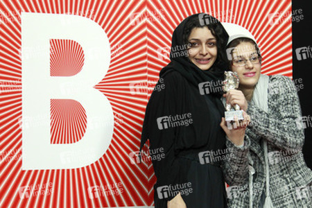 Sareh Bayat, Sarina Farhadi