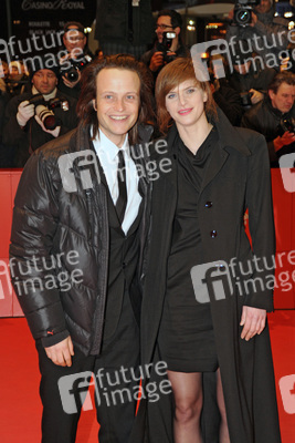 August Diehl, Lena Lauzemis
