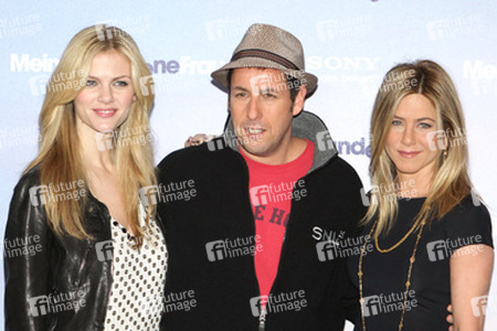 Brooklyn Decker, Adam Sandler, Jennifer Aniston
