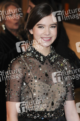 Hailee Steinfeld