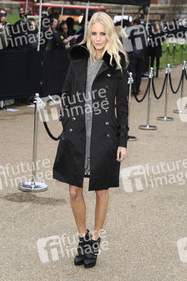 Poppy Delevingne