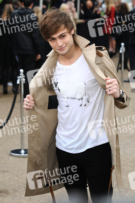 Douglas Booth