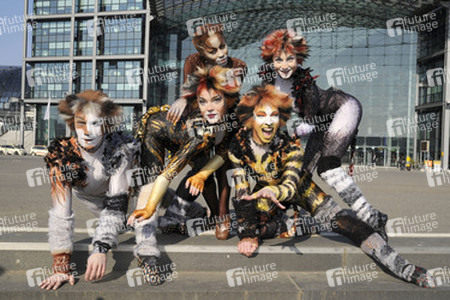 Mitglieder des Cats-Ensembles