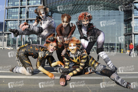 Mitglieder des Cats-Ensembles