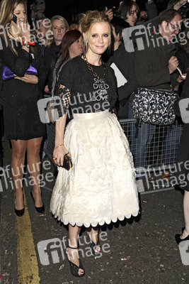 Emilia Fox