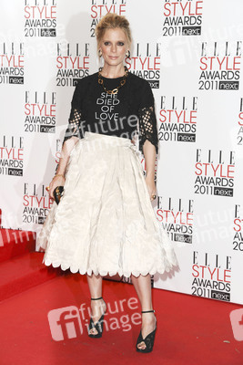 Emilia Fox