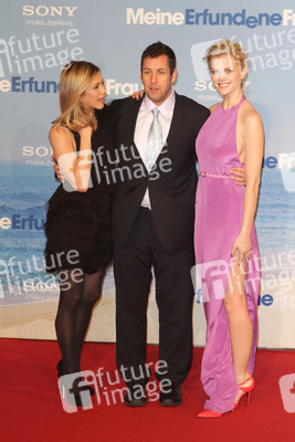 Jennifer Aniston, Adam Sandler, Brooklyn Decker
