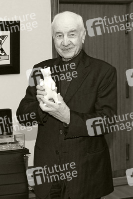 Armin Mueller-Stahl