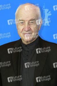 Armin Mueller-Stahl