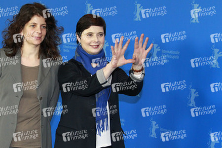Julie Gavras, Isabella Rossellini