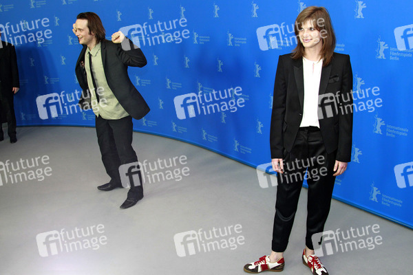 August Diehl, Lena Lauzemis