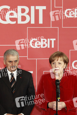 Binali Yildirim, Angela Merkel